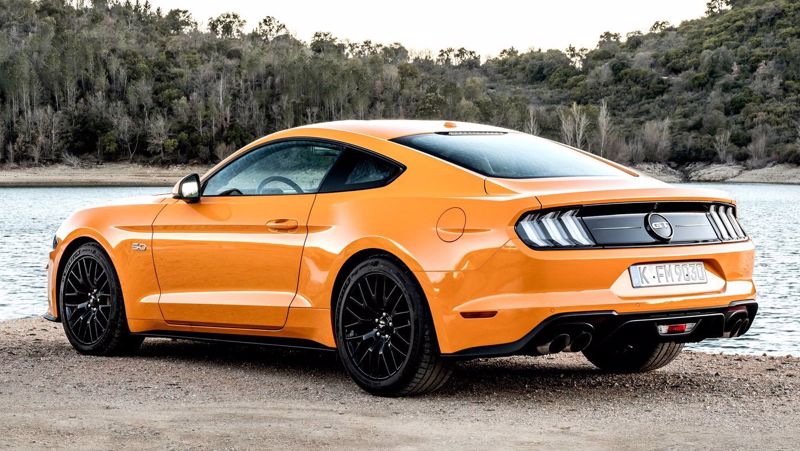 SPORTAUTO KUPEEDE LIIDER TERVE KUUE AASTA JOOKSUL – FORD MUSTANG
